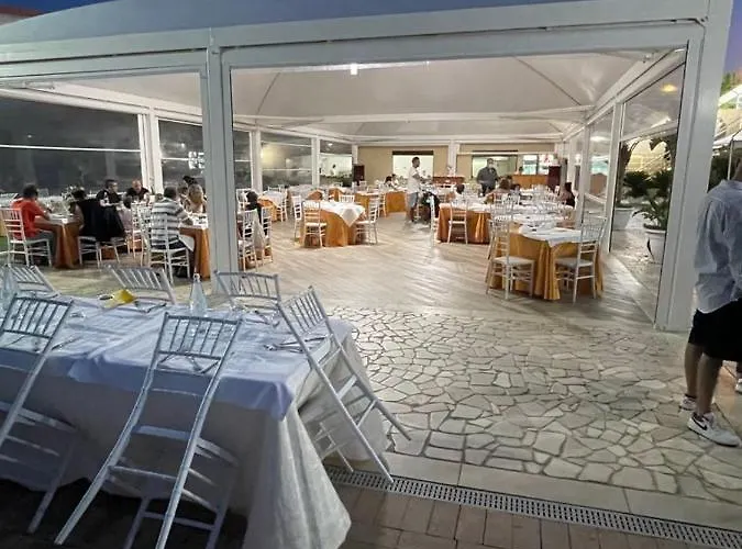 Hotel Il Corsaro Le Castella (Calabria)